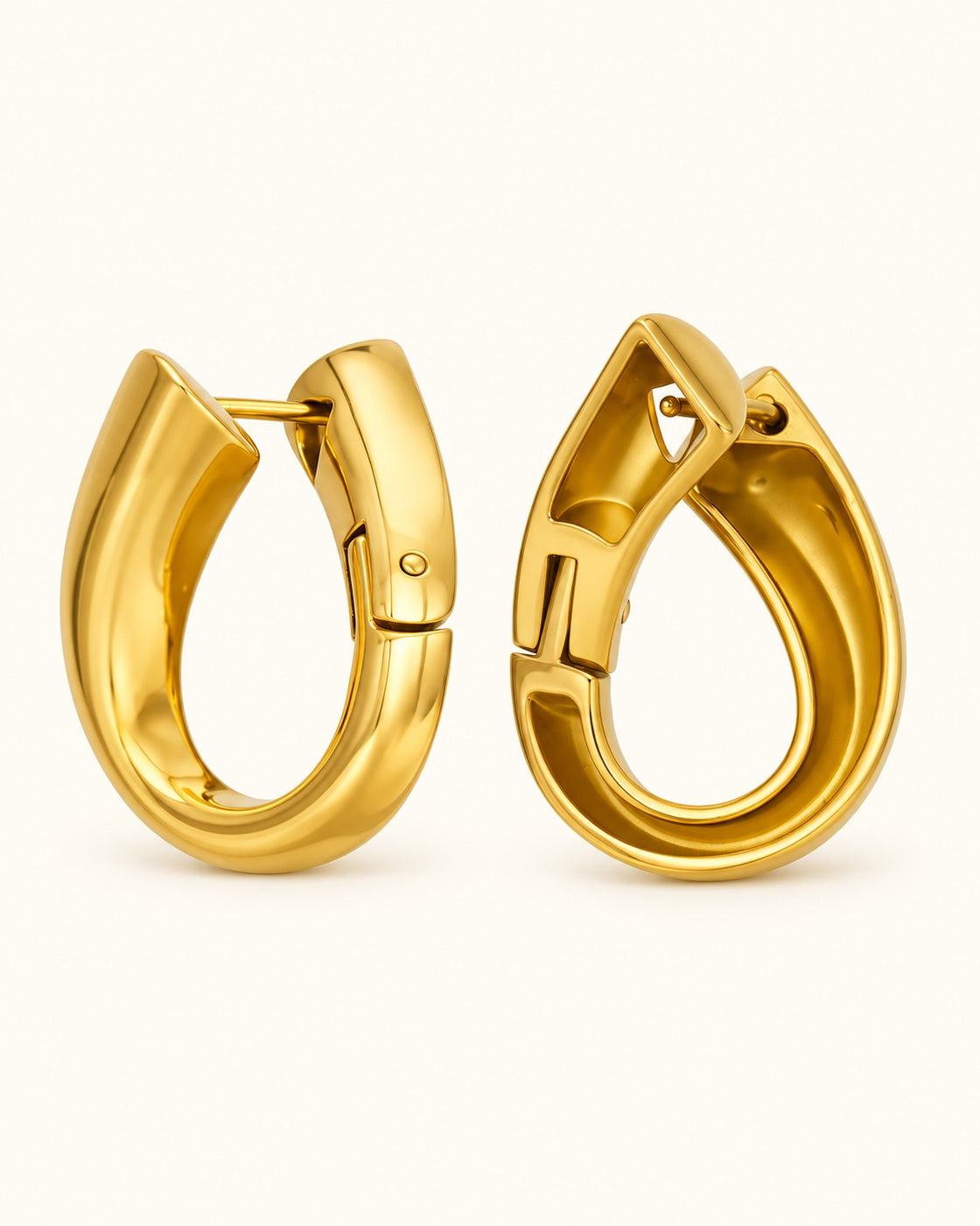 18K Gold PVD Teardrop Openwork Earrings