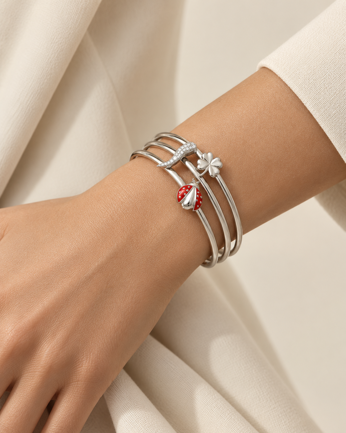 Chili Pepper Zircon Cuff Bracelet